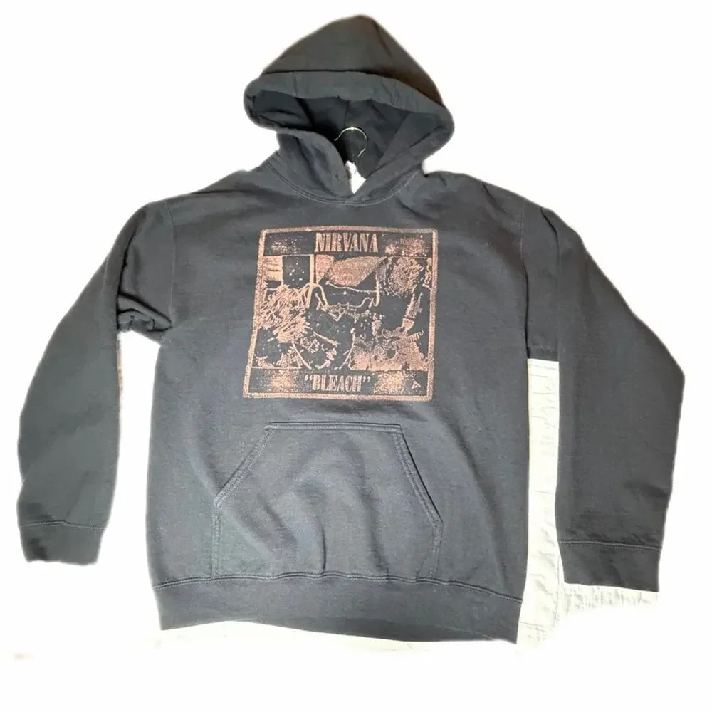 Nirvana bleach hoodie black kangaroo pocket no hood string has pilling